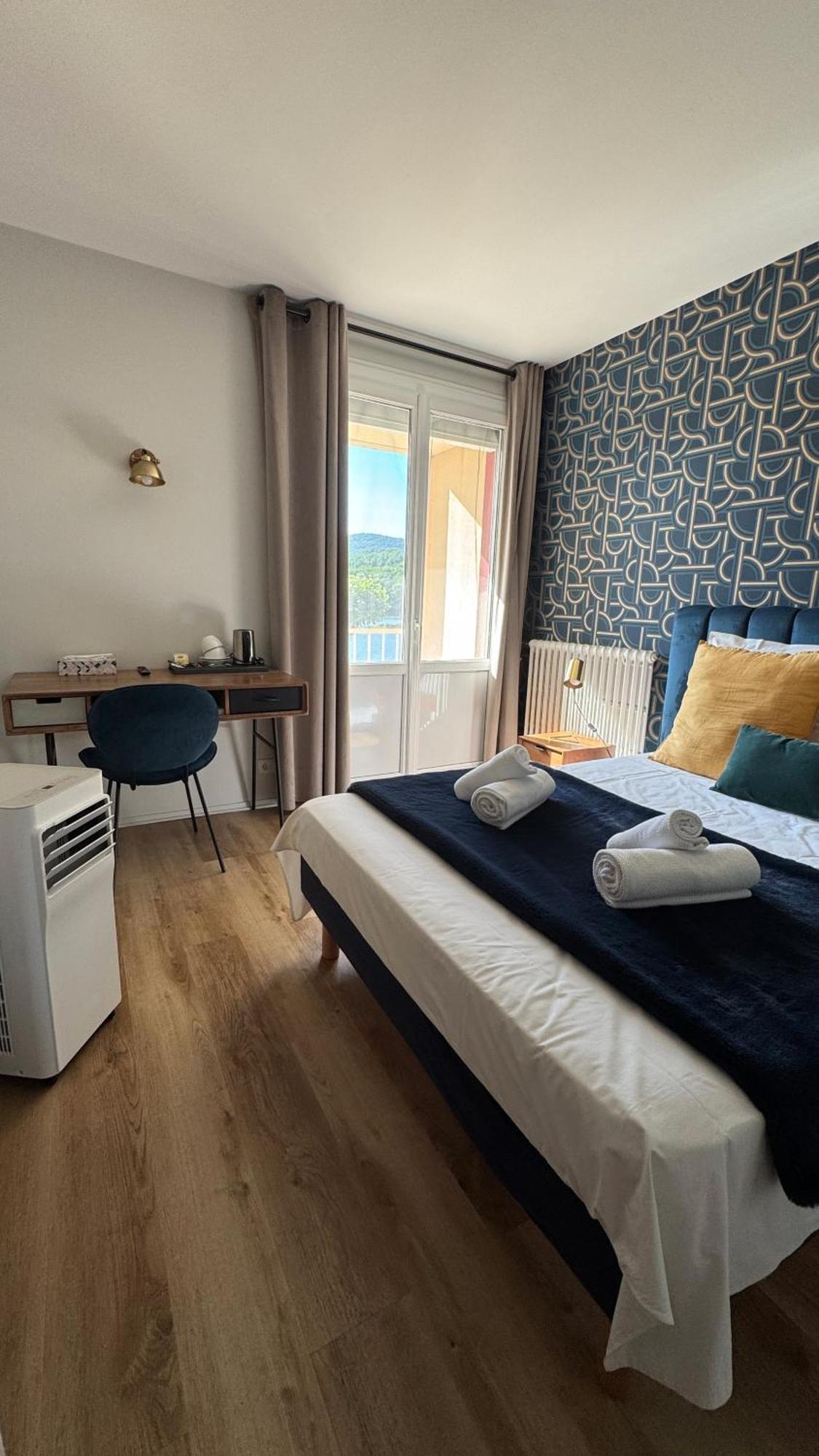 Hotel Restaurant Du Lac Boussens  Ngoại thất bức ảnh